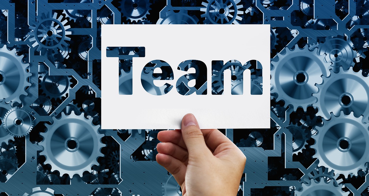 必应营销外包能提供哪些服务？如何挑选合适团队